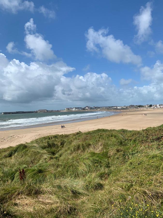 Phoenix Caravan Hire, Trecco Bay Porthcawl Exterior photo