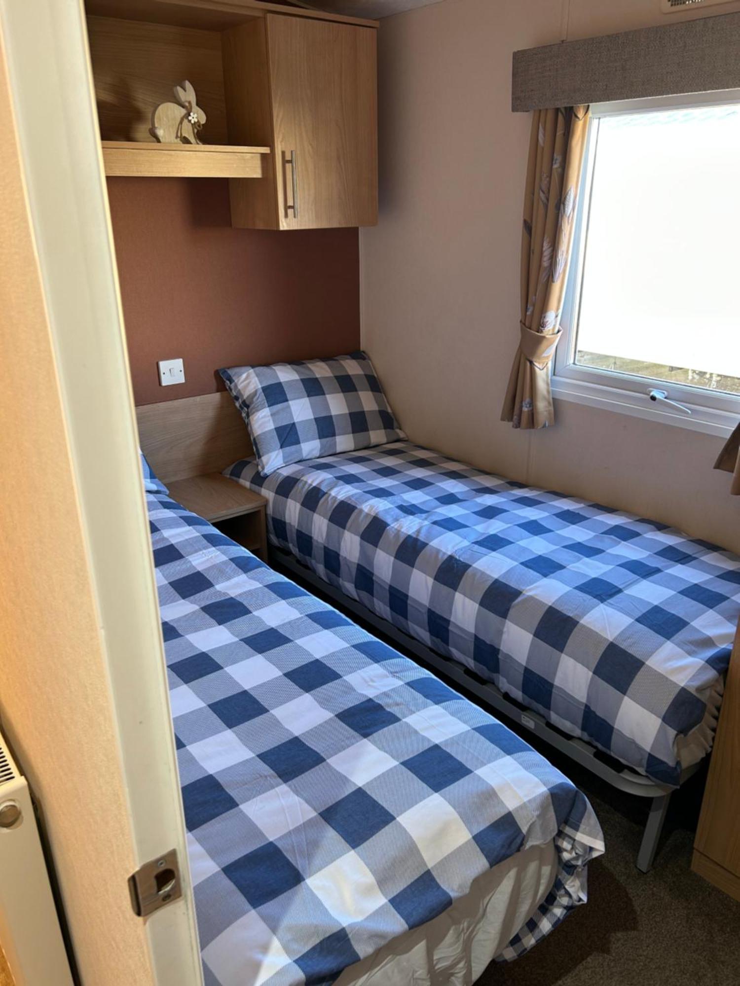 Phoenix Caravan Hire, Trecco Bay Porthcawl Exterior photo